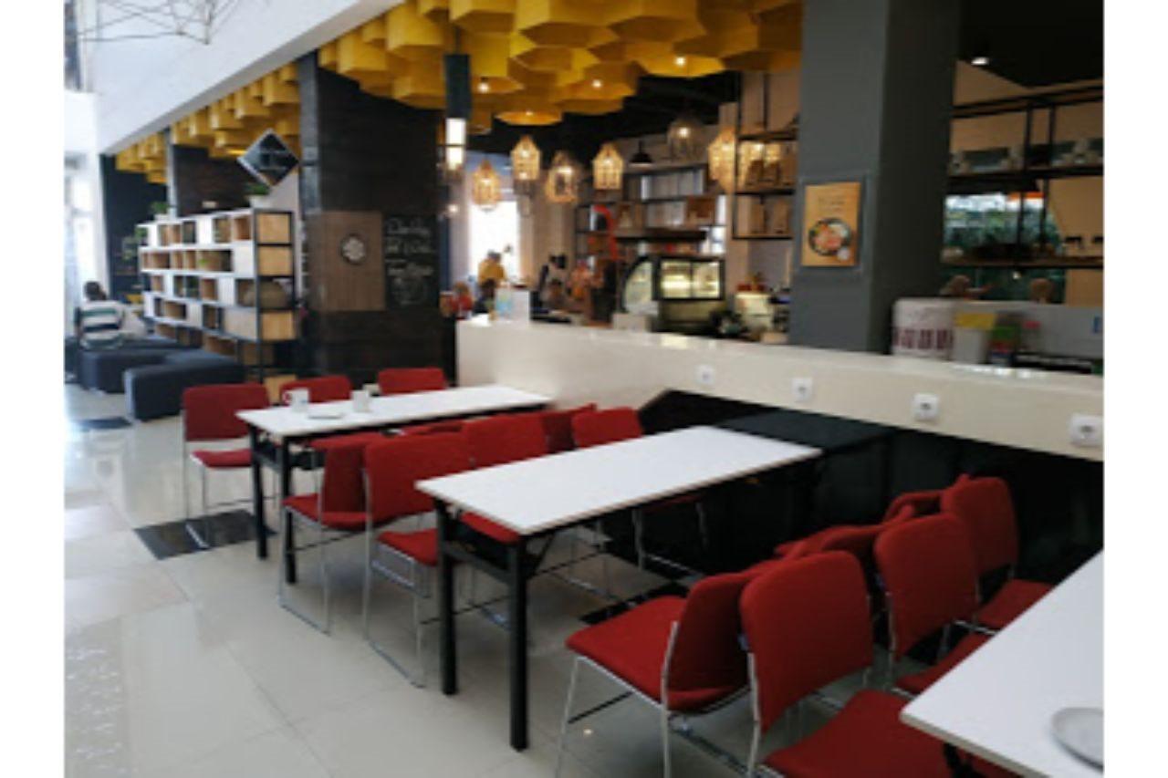 Berry Biz Hotel Seminyak Extérieur photo